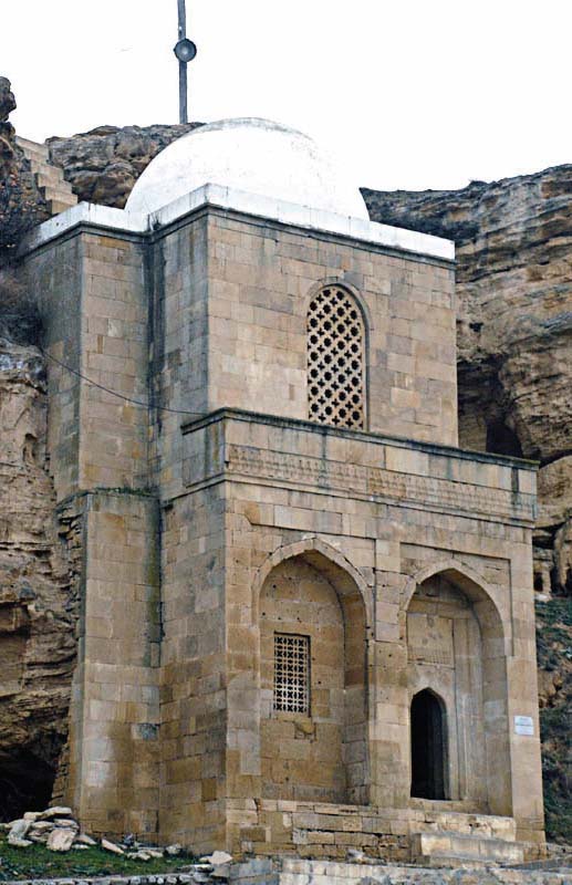 Diri Baba tÃ¼rbəsi